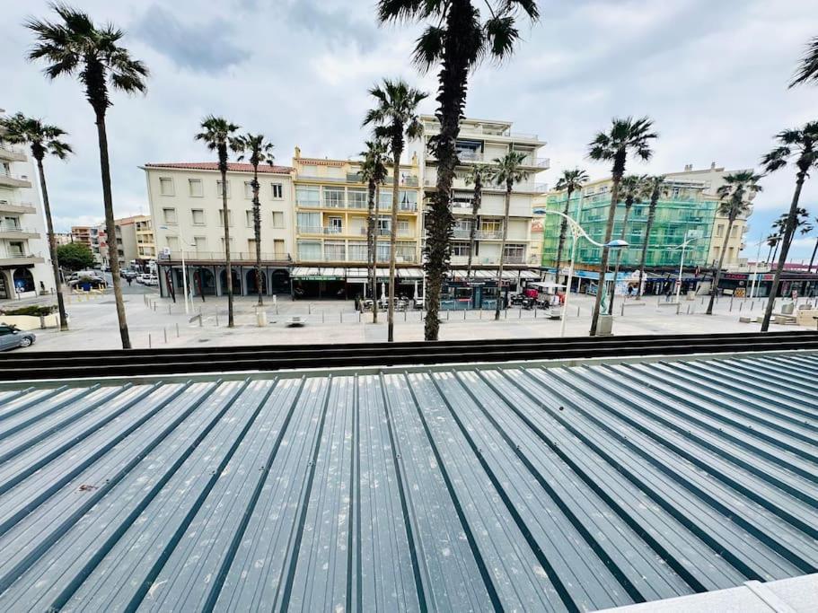 Fonctionnel - 2 Chambres - Bien Situe A 300M De La Plage - Parking Prive De Juin A Sept Canet-en-Roussillon Eksteriør bilde